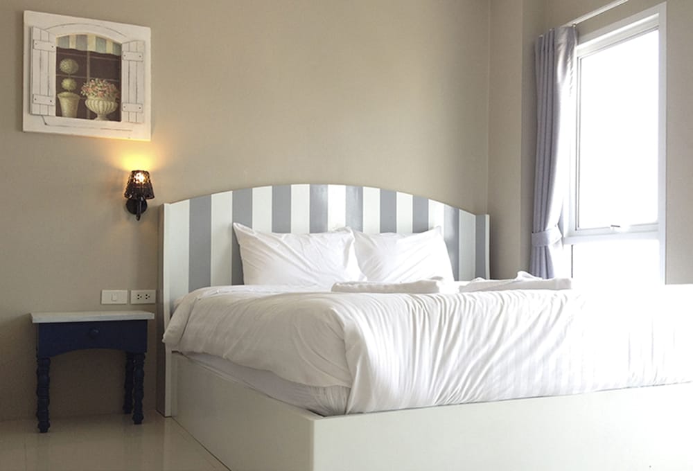 Hub Hua Hin 57 Hotel 13/72