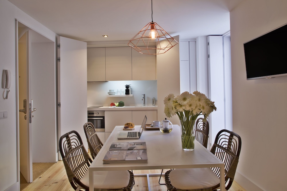 Lisbon Five Stars Apartments Combro 77 26/37