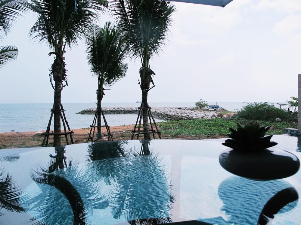 Nantra Pattaya Baan Ampoe Beach 33/40