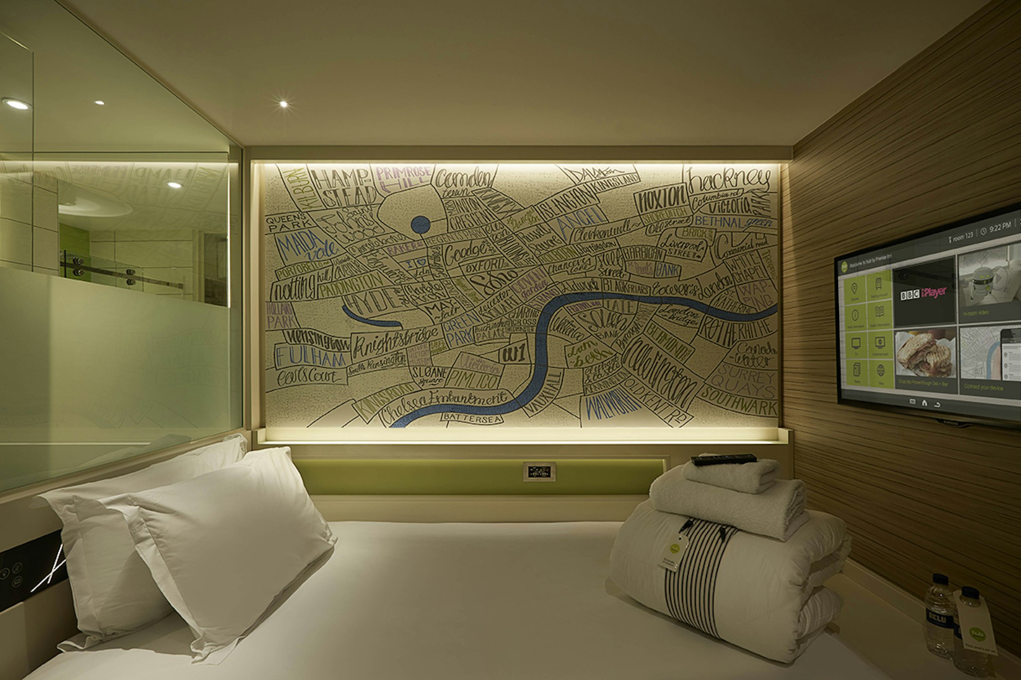 Hub By Premier Inn London Covent Garden 16/29