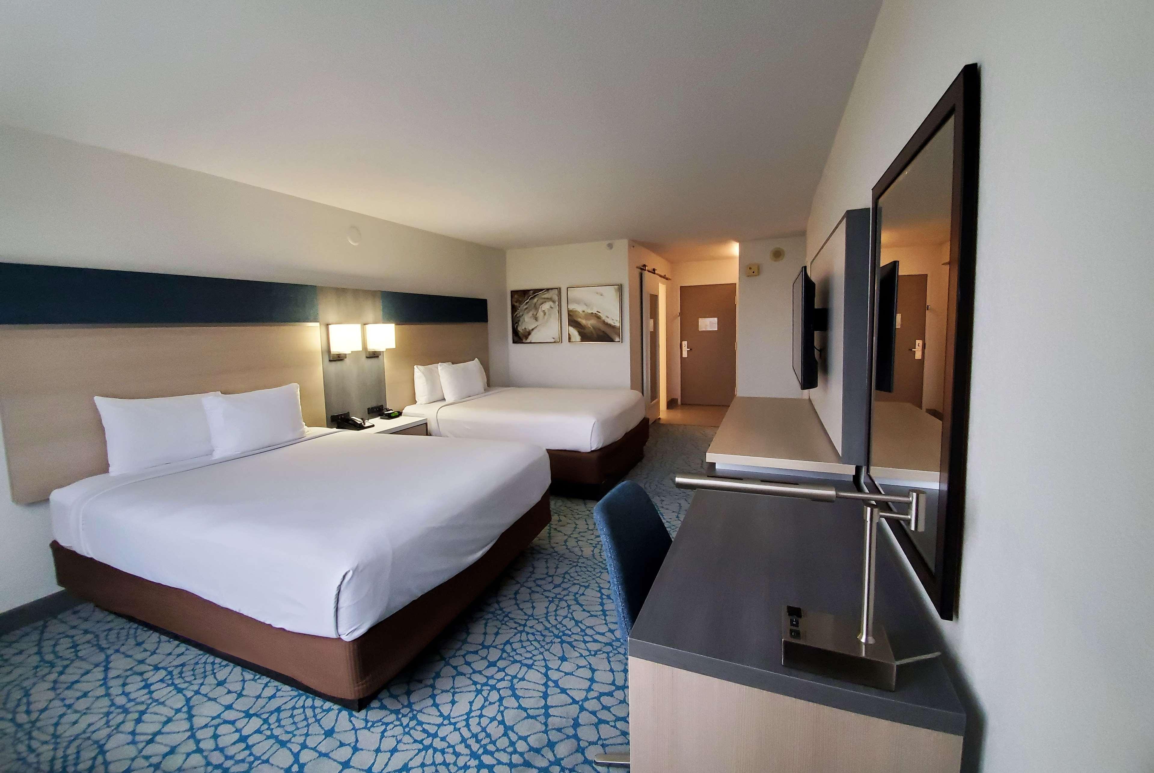 Room, 2 Queen Beds