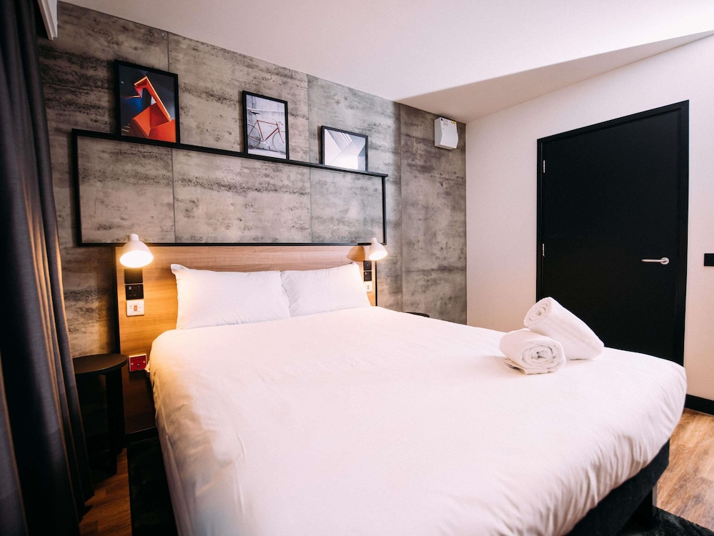 ROOM, DOUBLE BED, ACCESSIBLE