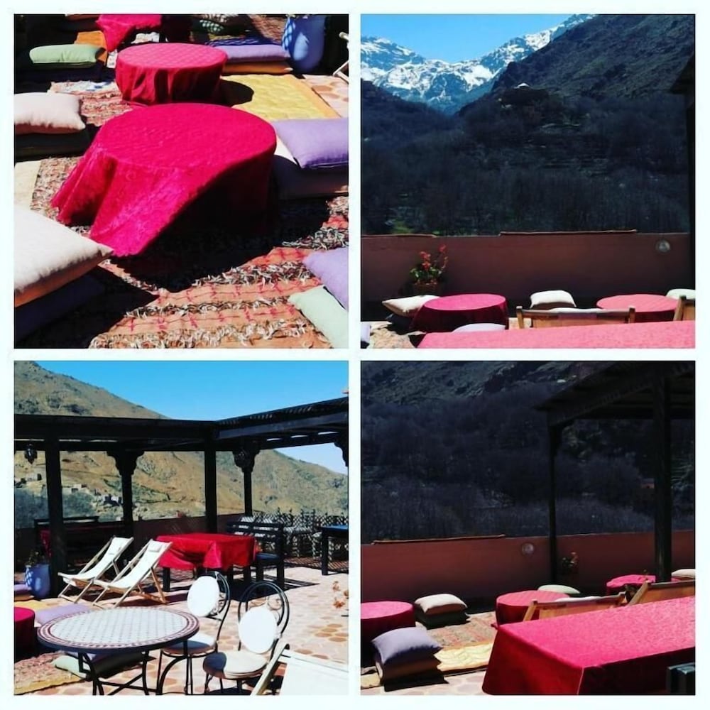 RIAD ATLAS TOUBKAL 42/62