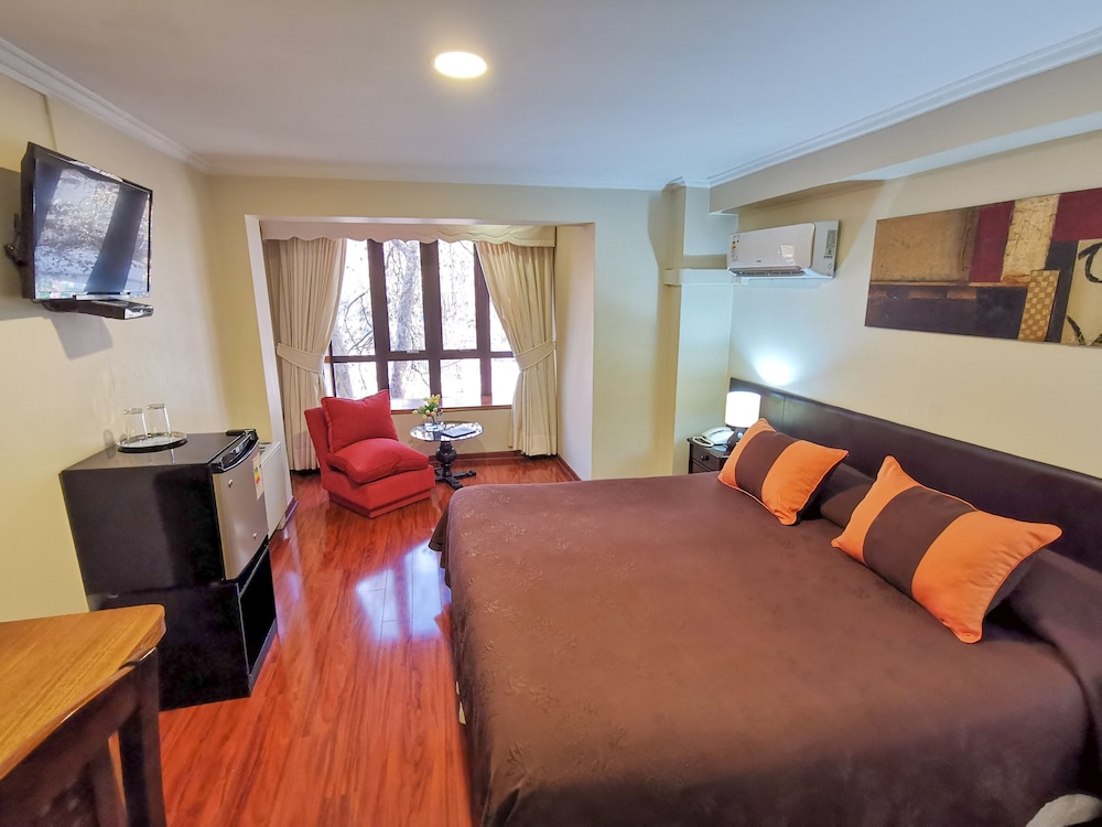 Principado Hotel 6/23