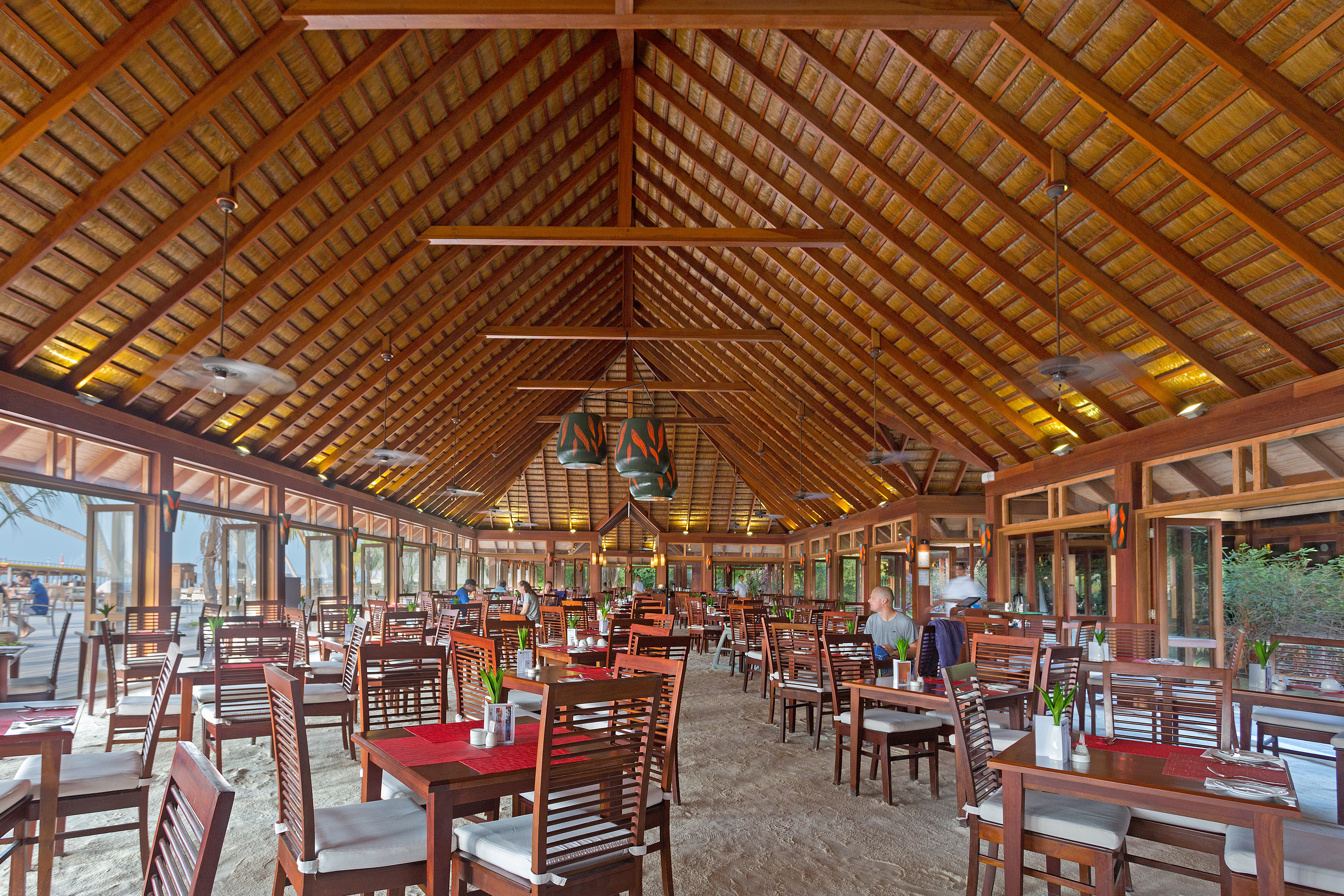 Vilamendhoo Island Resort & Spa 244/272