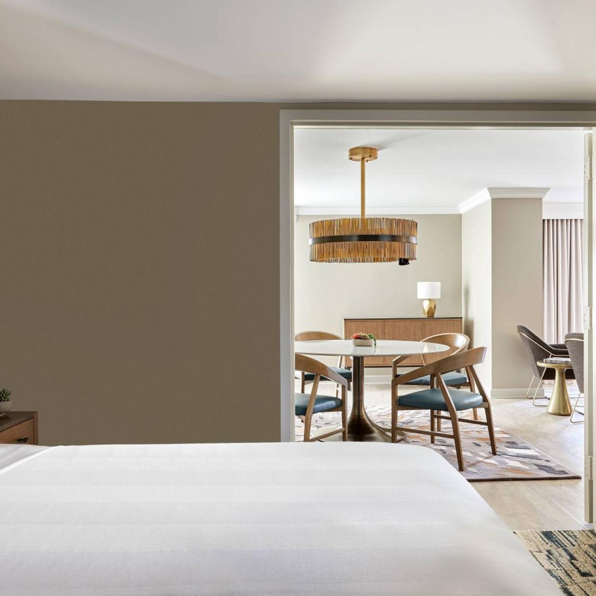 1 Bedroom, Conference, Suite, King Bed