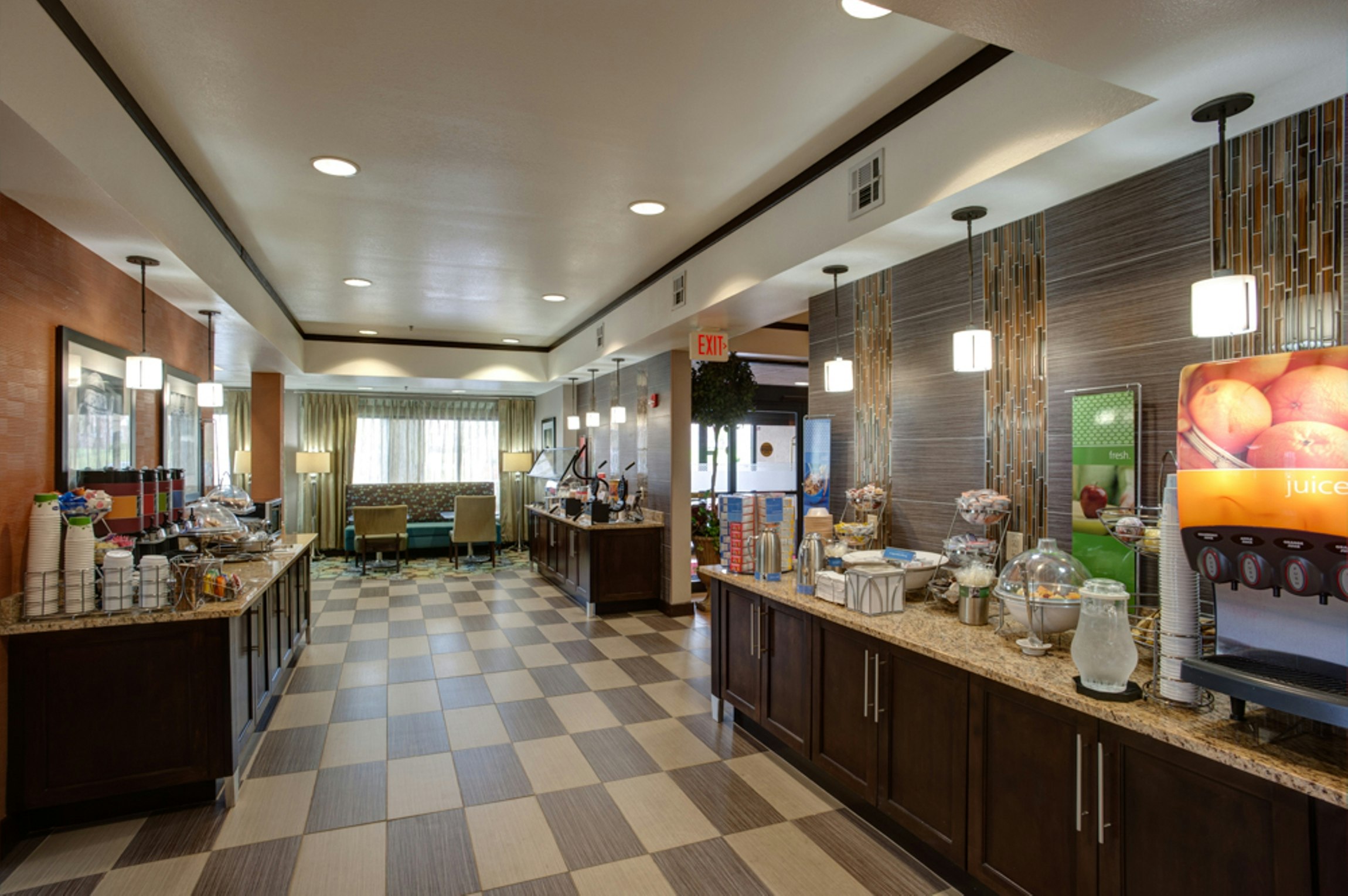 Hampton Inn Tulsasand Springs 3/28