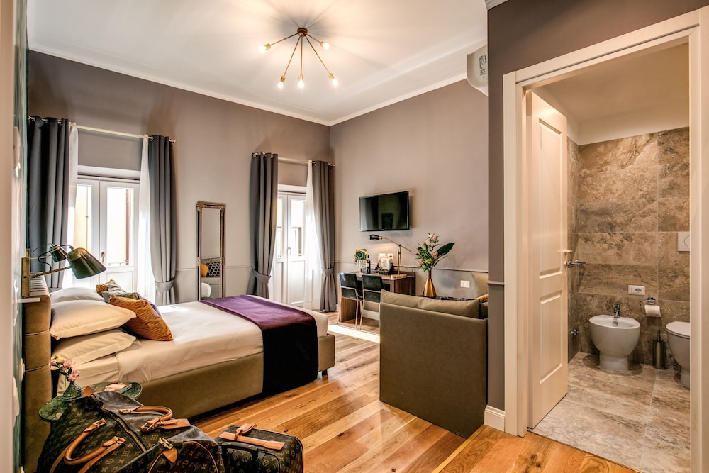 Tree Charme Parliament Boutique Hotel 28/73