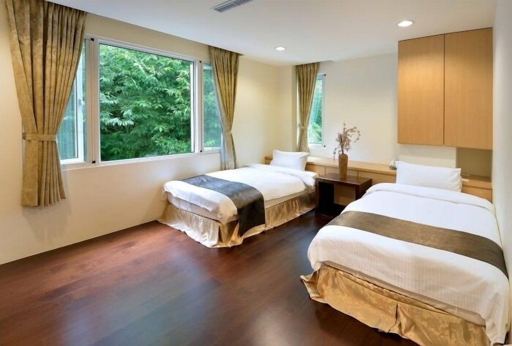 STANDARD, TWIN BEDS