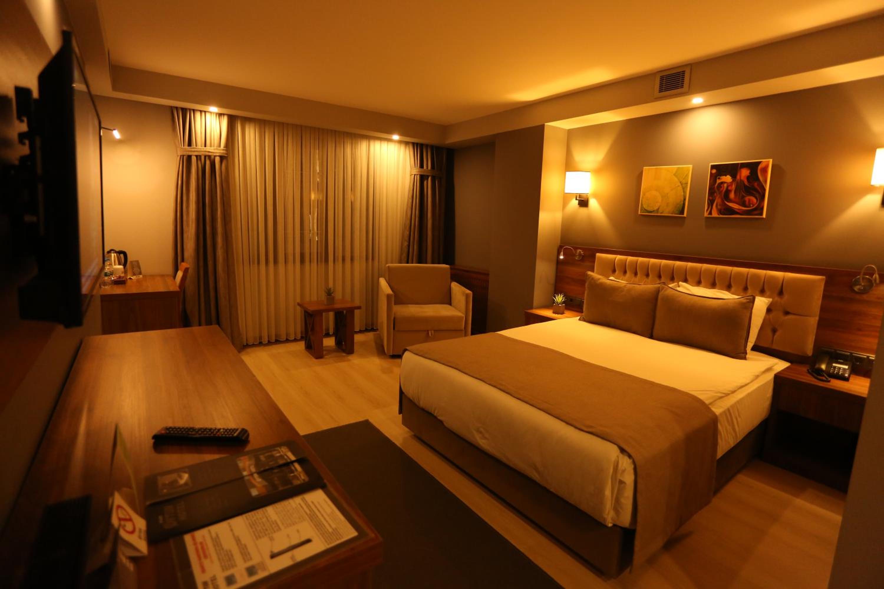 Oytun Hotel 27/52
