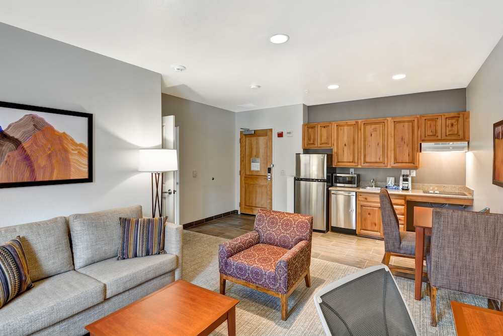 Homewood Suites by Hilton Jackson 33/41