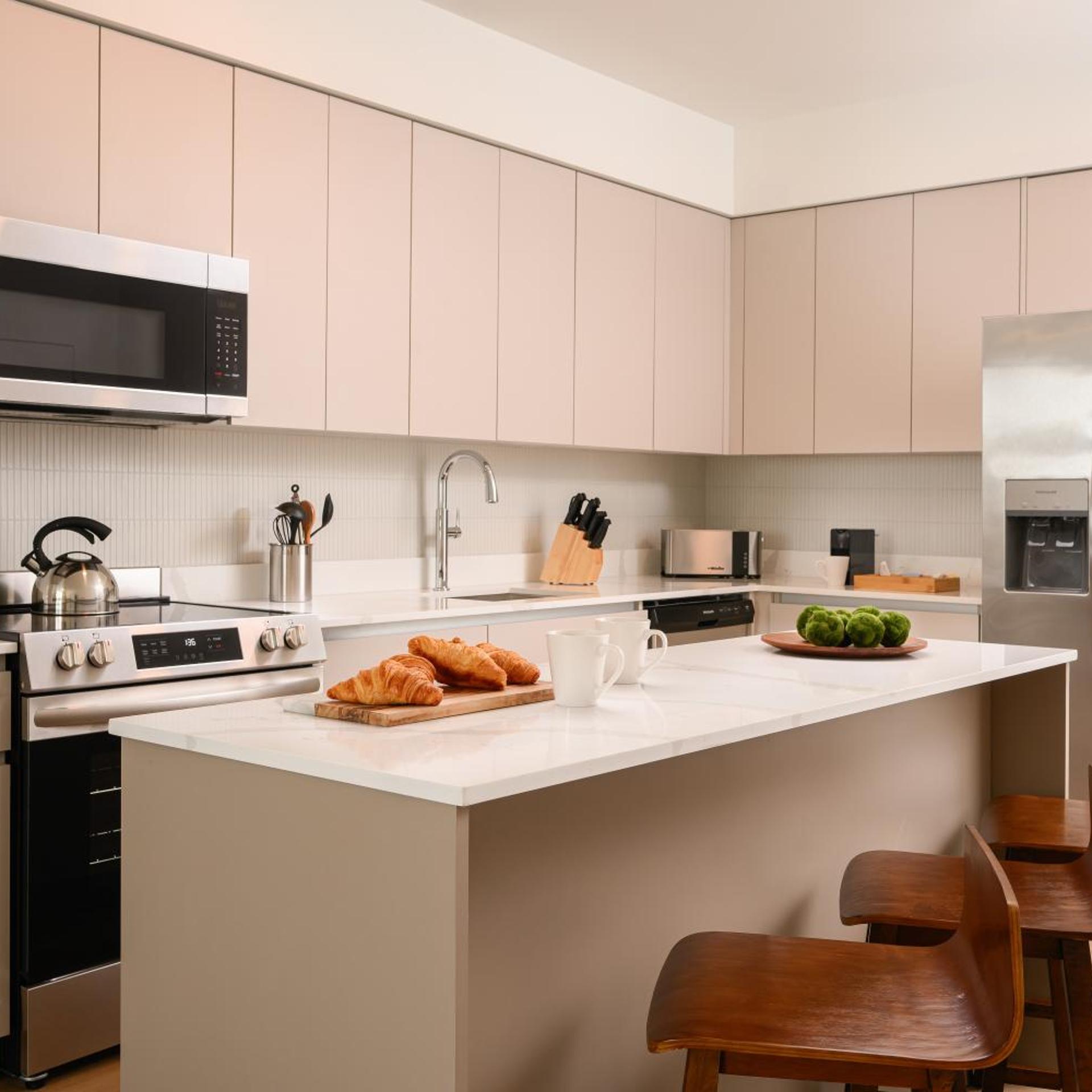 Sense28 Edgewater, an AvantStay Hotel 42/49