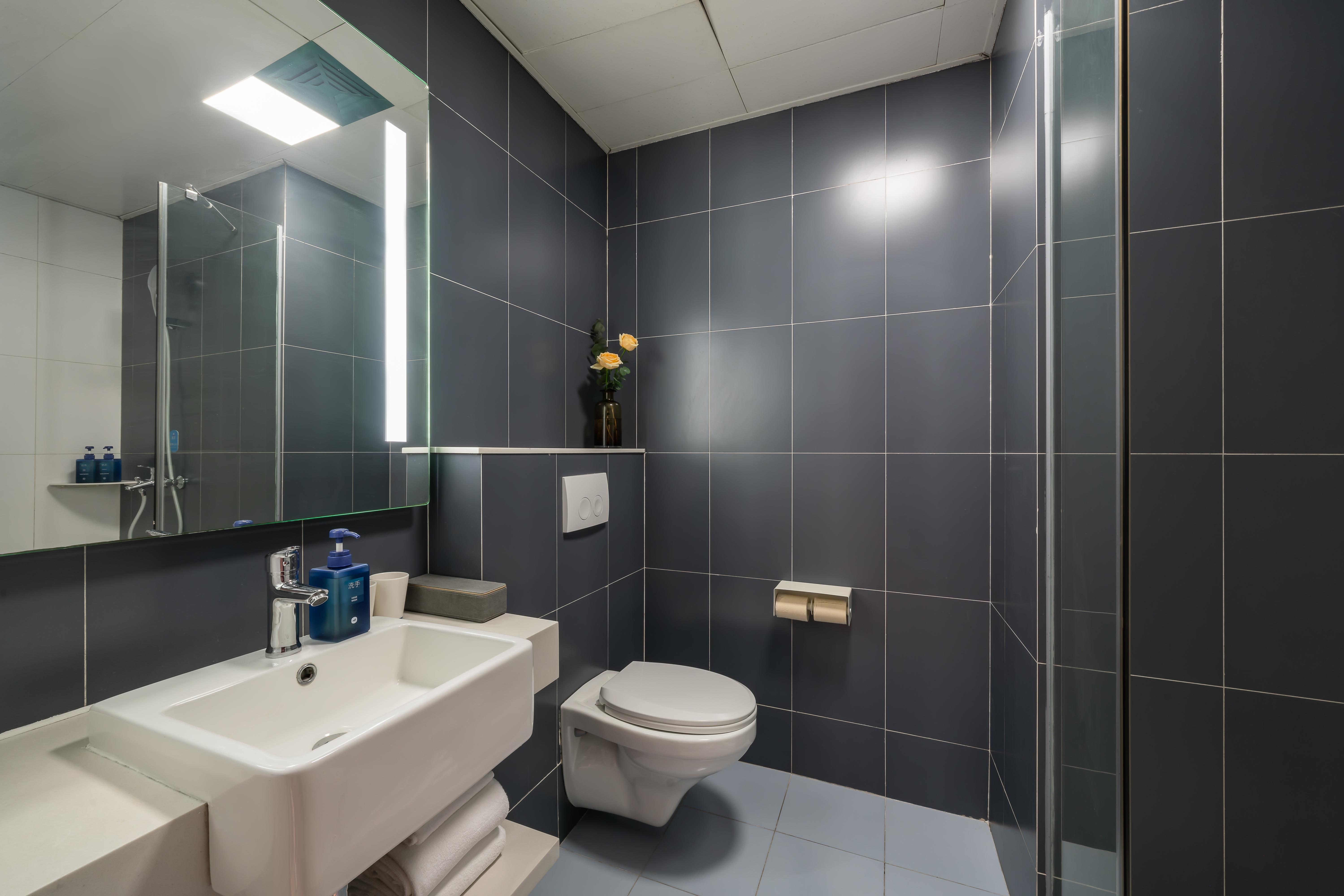 Hanting Hotel (Zhuhai Gongbei Port Qinglv South Road) 22/25