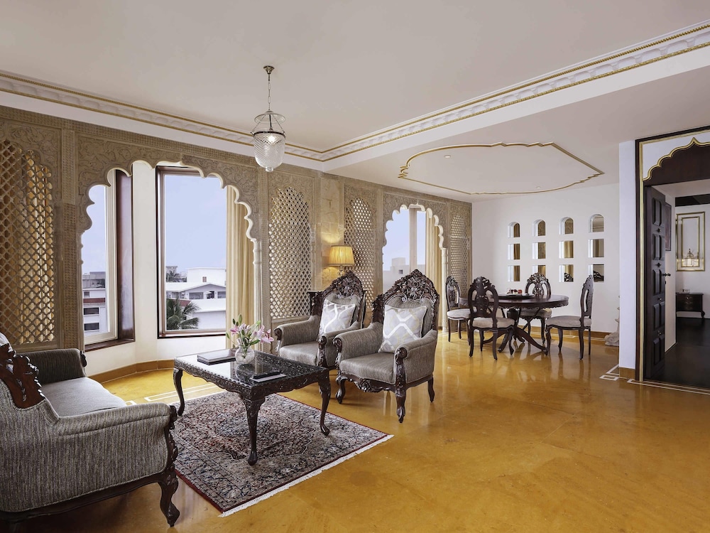 Novotel Mumbai Juhu Beach 50/69