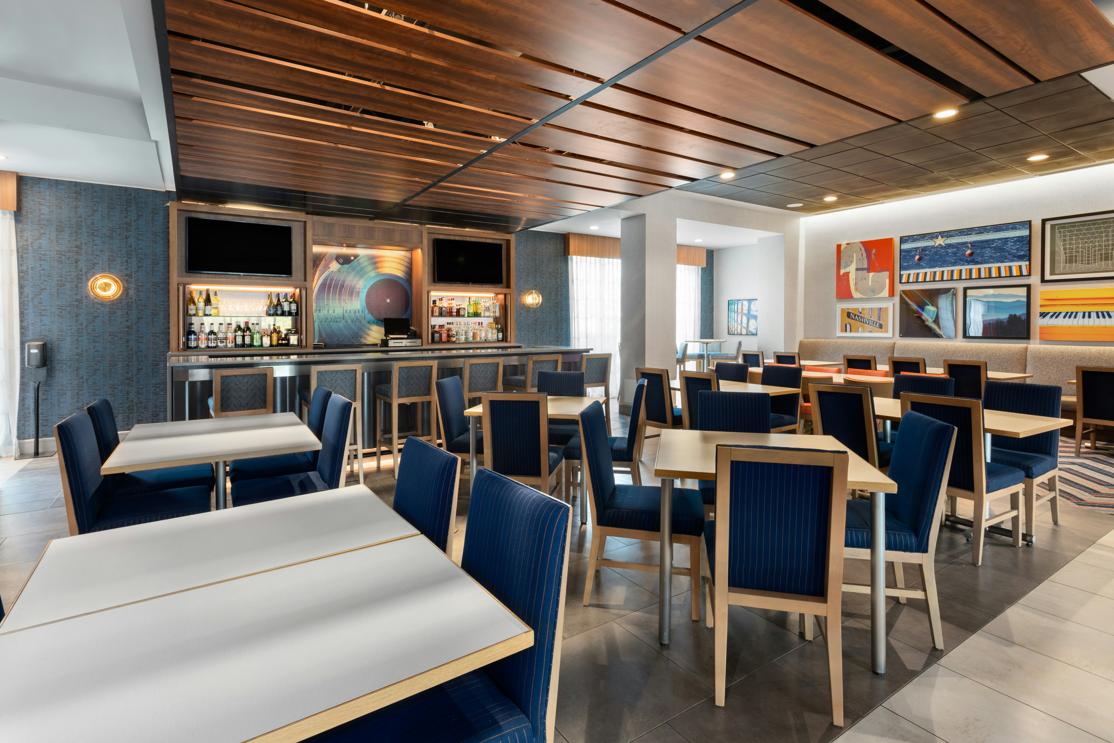 Hampton Inn By Hilton Nashville Airport Century Place 28/42