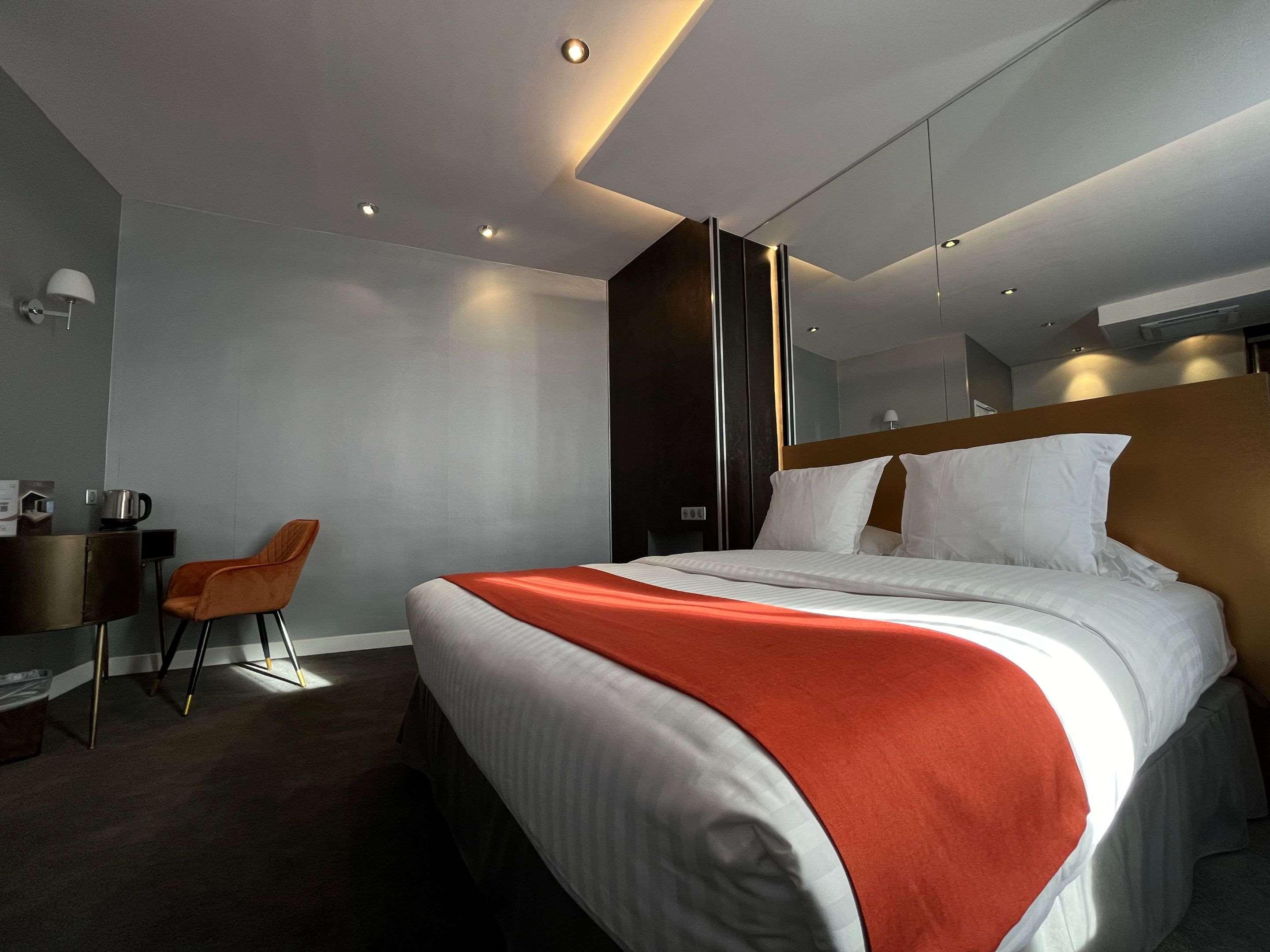 Hotel Borel 36/75