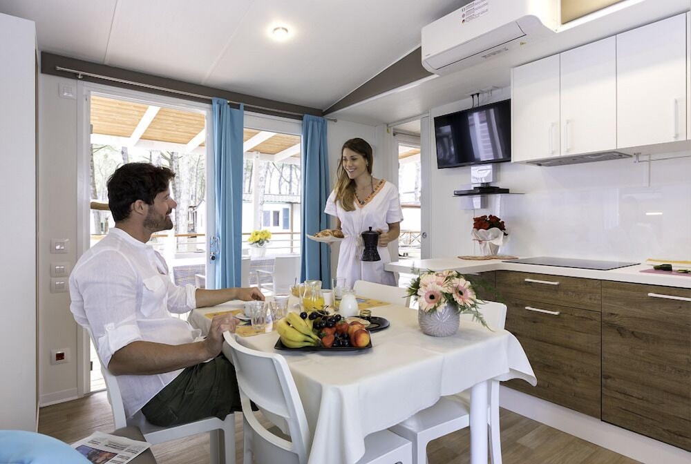 VELA BLU CAMPING VILLAGE 34/67