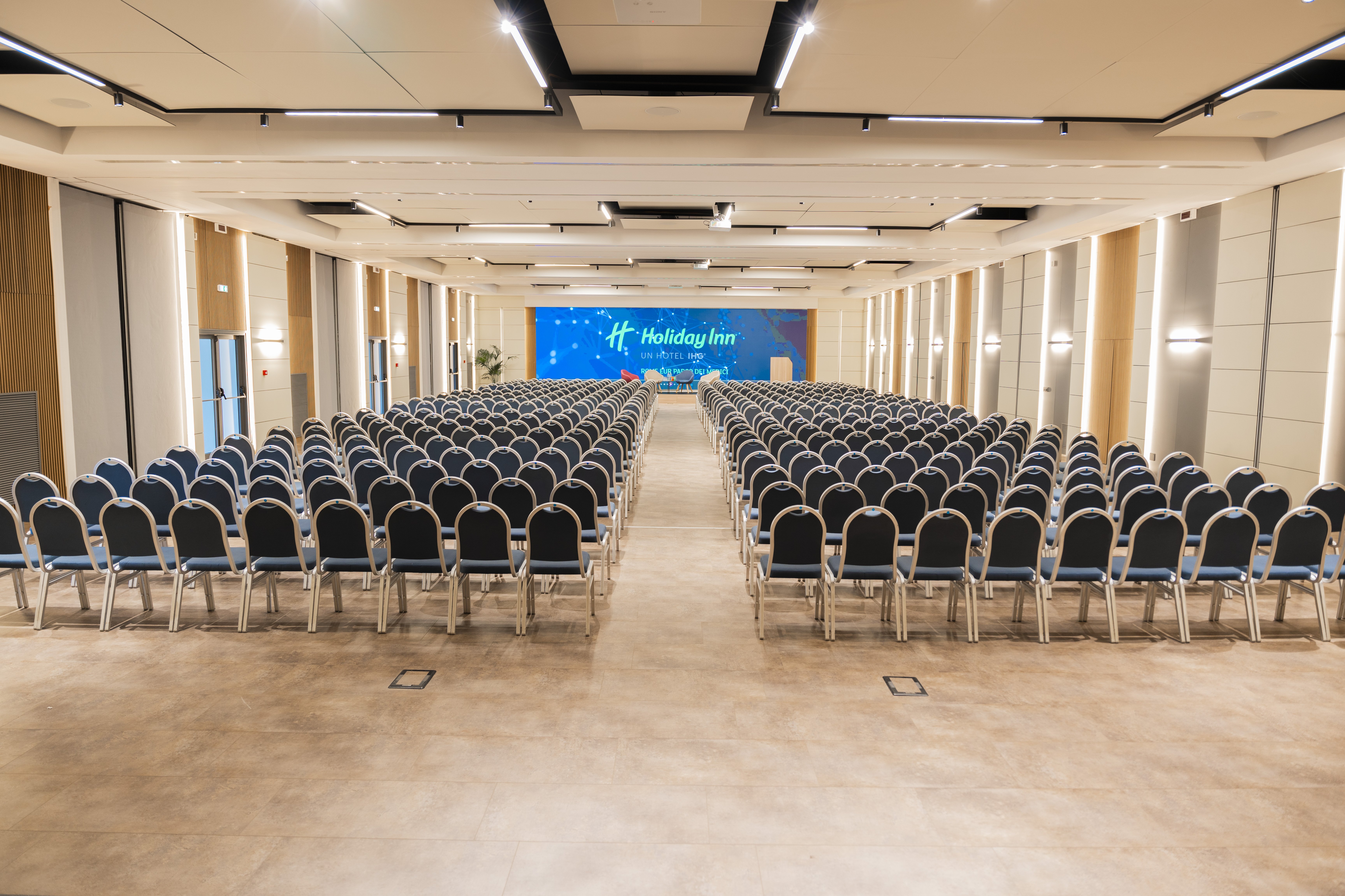 Holiday Inn Rome Eur Parco Dei Medici 65/77