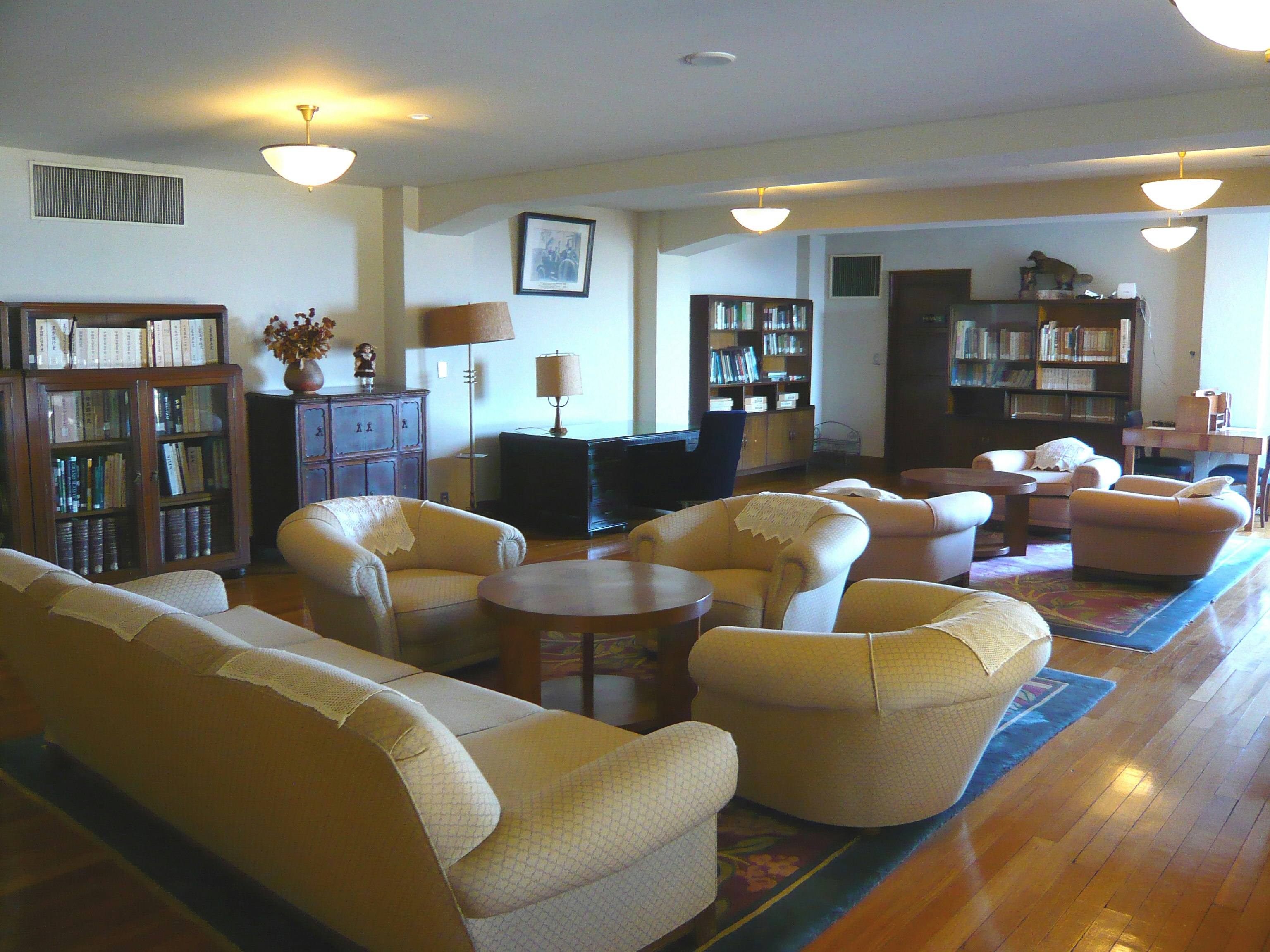 Kawana Hotel 20/50