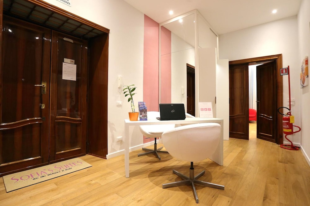 Sofia's Suites 23/46
