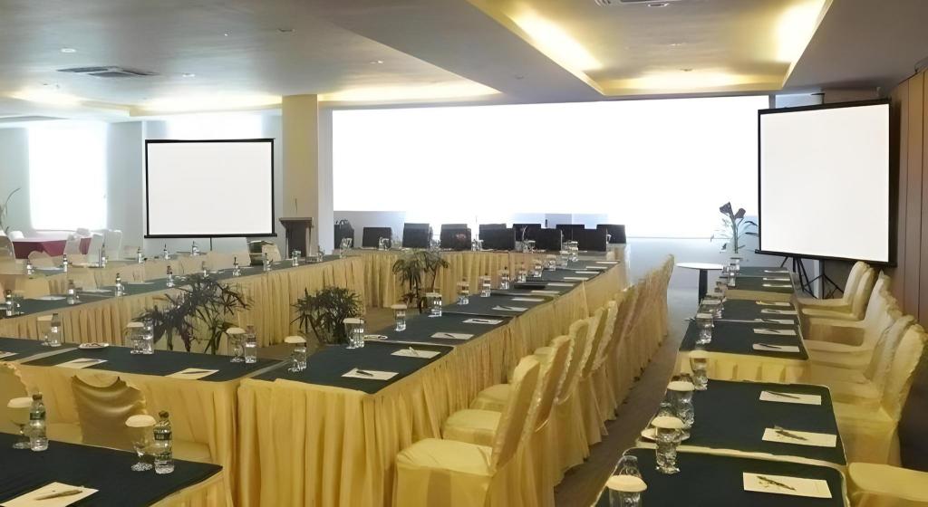 Grand Kanaya Hotel 37/50