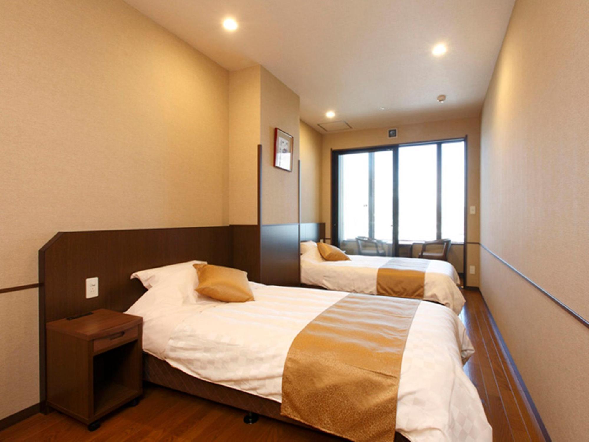 KOBE HARBORLAND ONSEN MANYO-CLUB 5/30