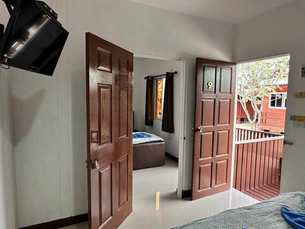 Kalae Resort 50/50