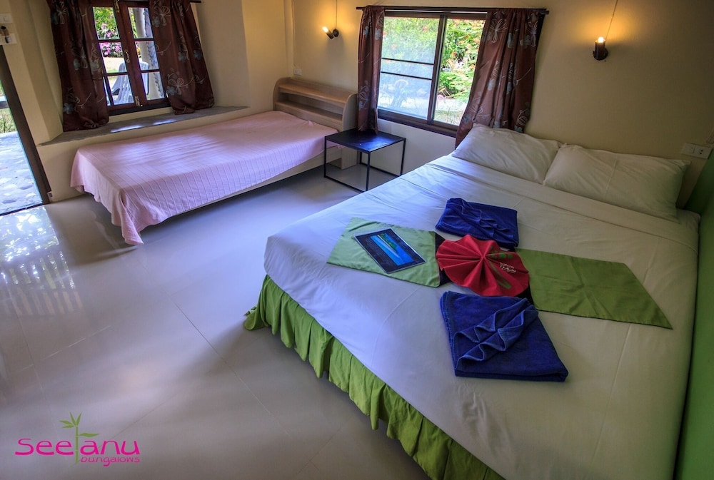 Seetanu Bungalows 44/68