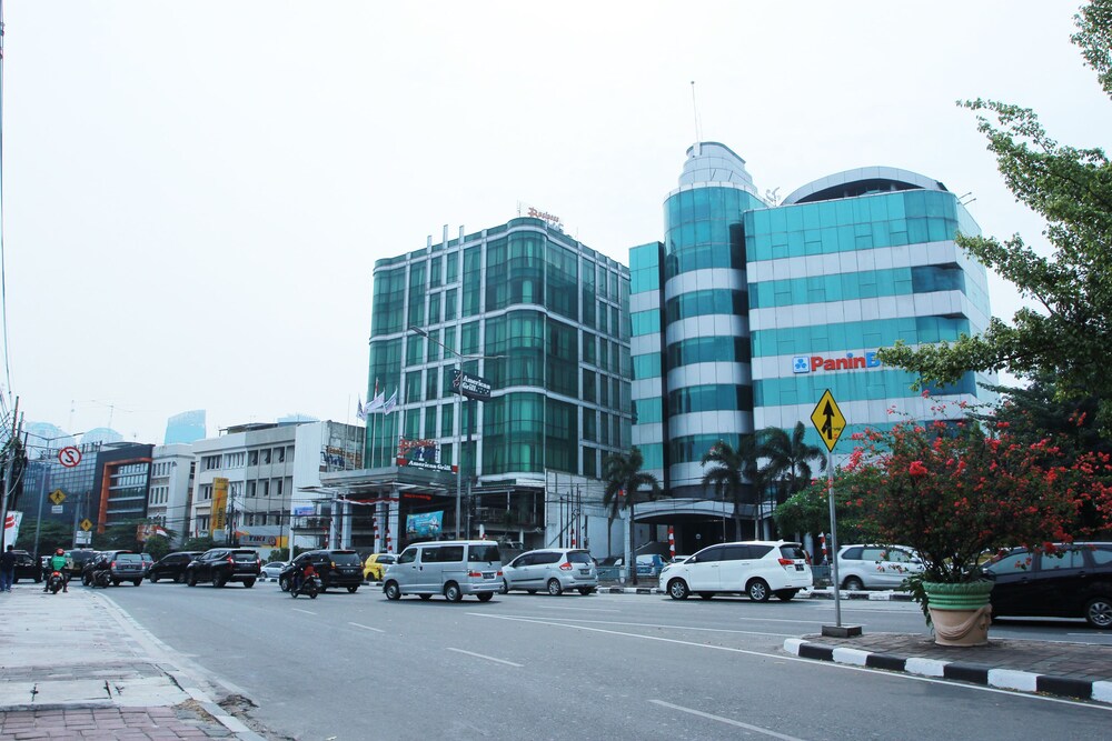 Business Hotel Tomang Jakarta 5/64