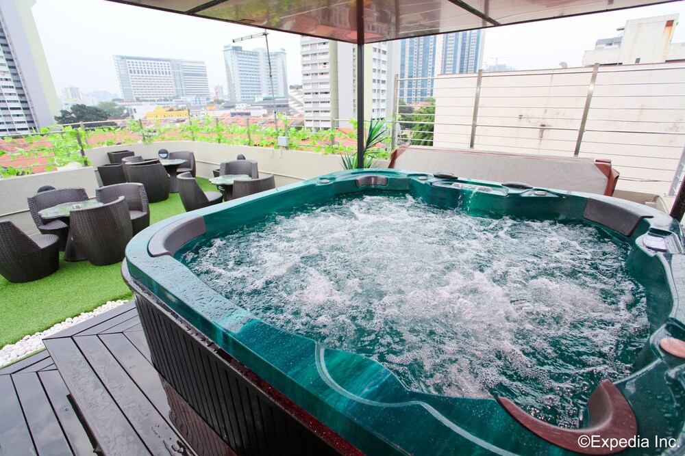 K2 Guesthouse Central 43/48