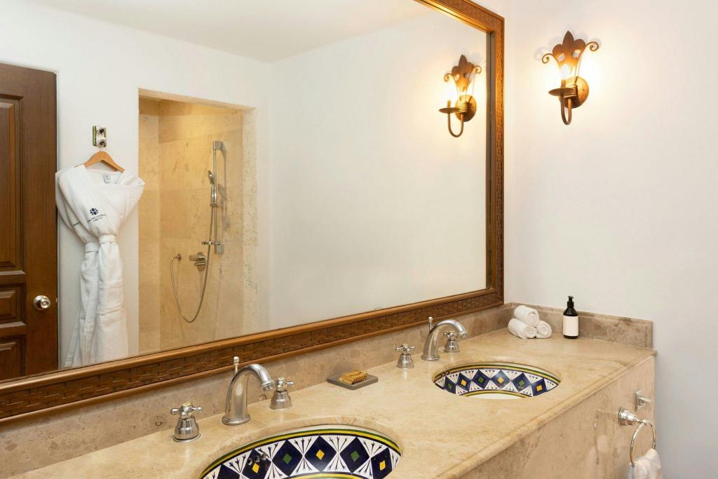 جناح بسريرين كوين بإطلالة على البحر بشرفة بغرفة نوم واحدة، Hacienda Del Mar Los Cabos Resort Villas And Golf 3/3