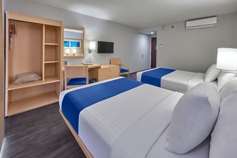 City Express by Marriott Aguascalientes Sur 12/61