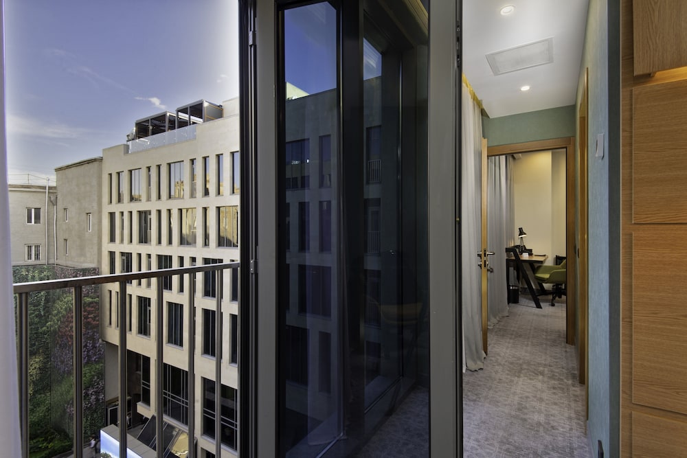 HOLIDAY INN YEREVAN REPUBLIC SQUARE in YEREVAN