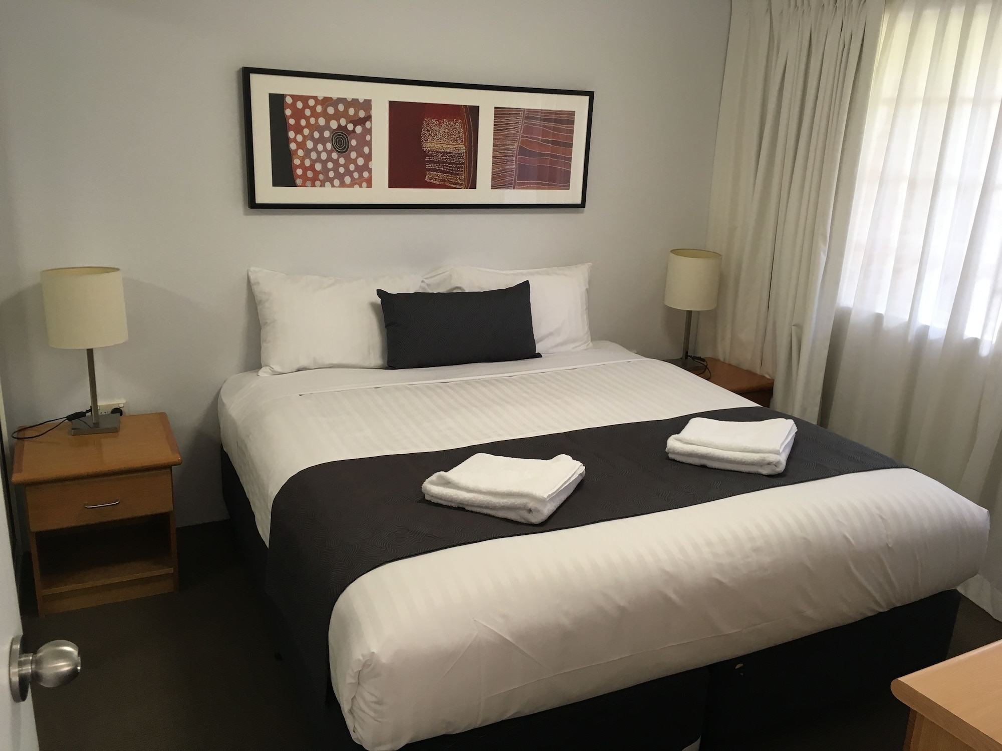 2 BEDROOMS, APARTMENT