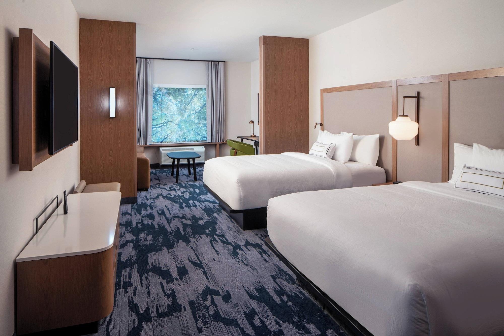 Suite, Multiple Beds