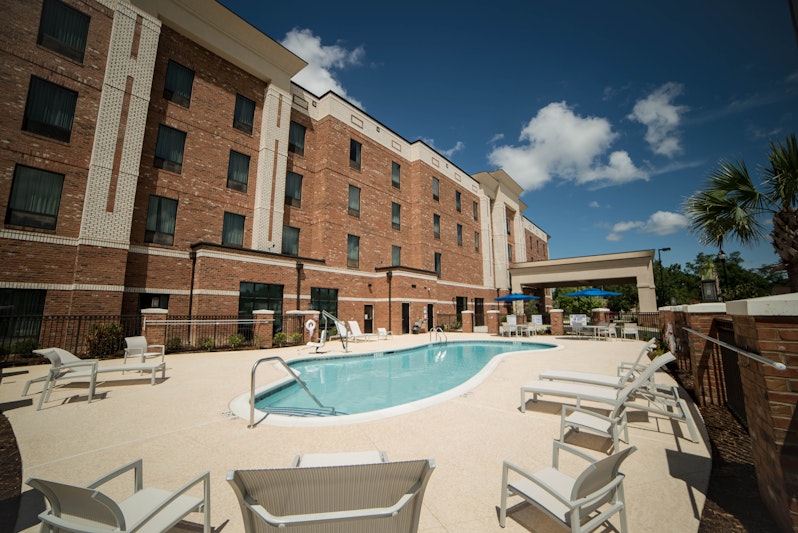 Hampton Inn & Suites Hartsville 75/76
