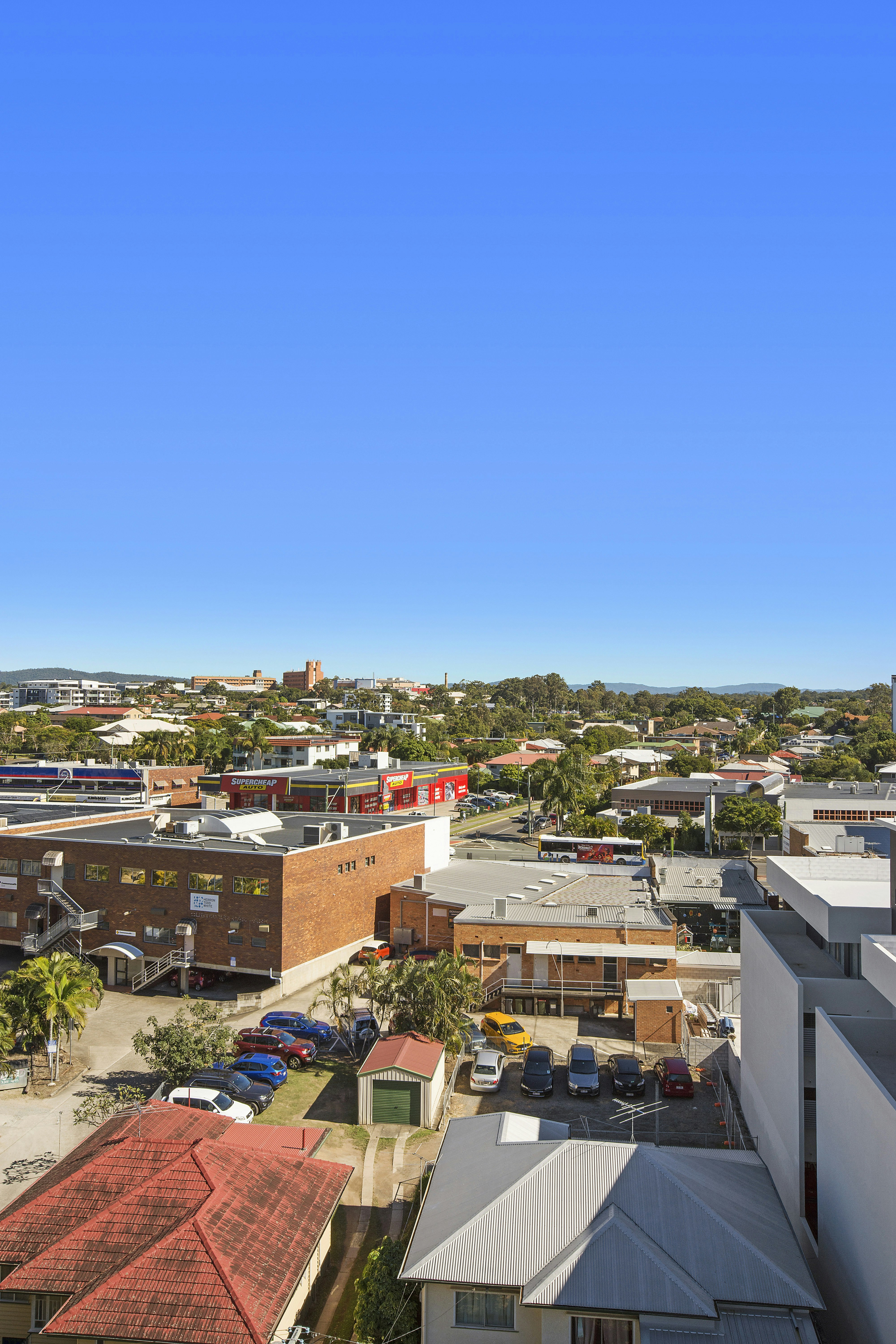 THE CHERMSIDE APARTMENTS 10/57
