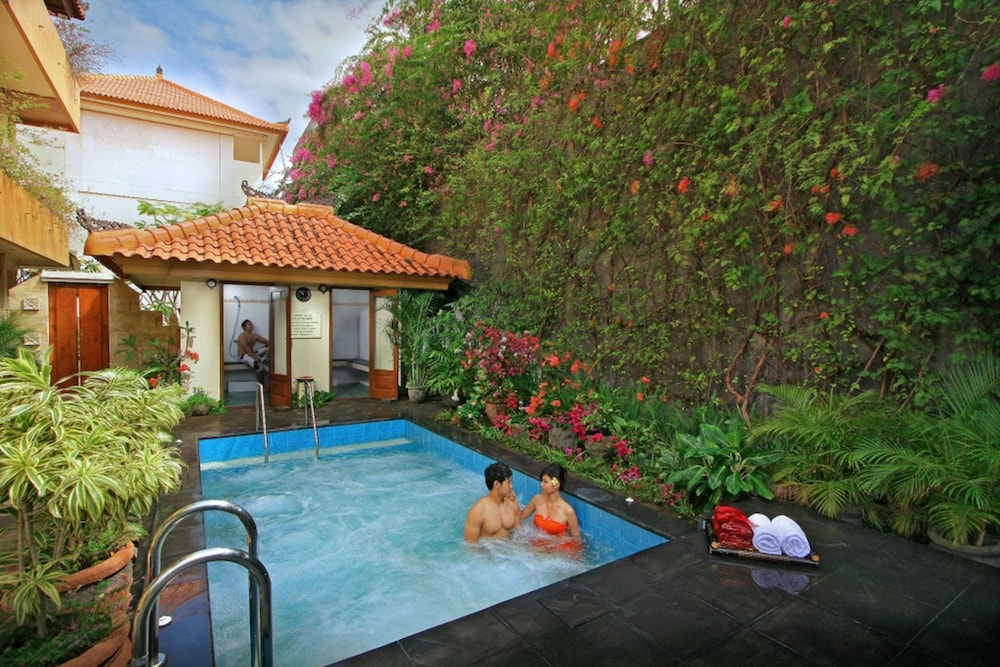 Febris Hotel And Spa 64/70