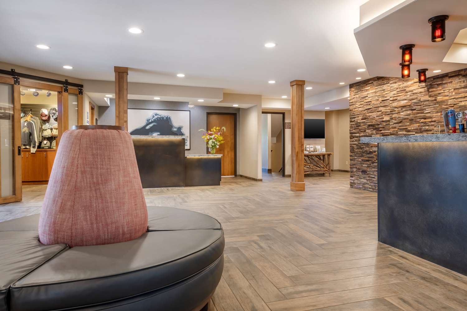 Best Western Plus Superior Inn 5/15