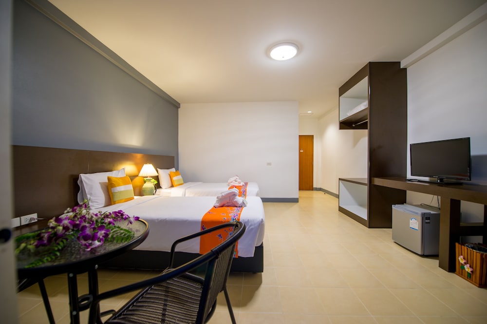Z-Talay House 20/39