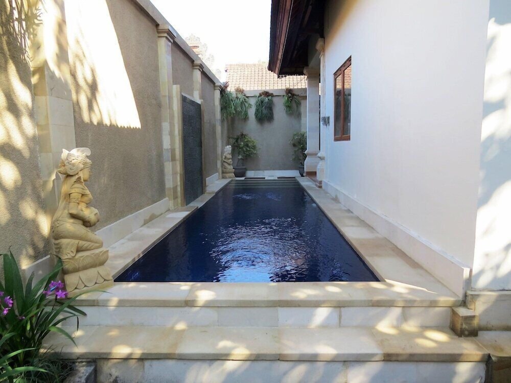 Sama's Cottages And Villas 23/50
