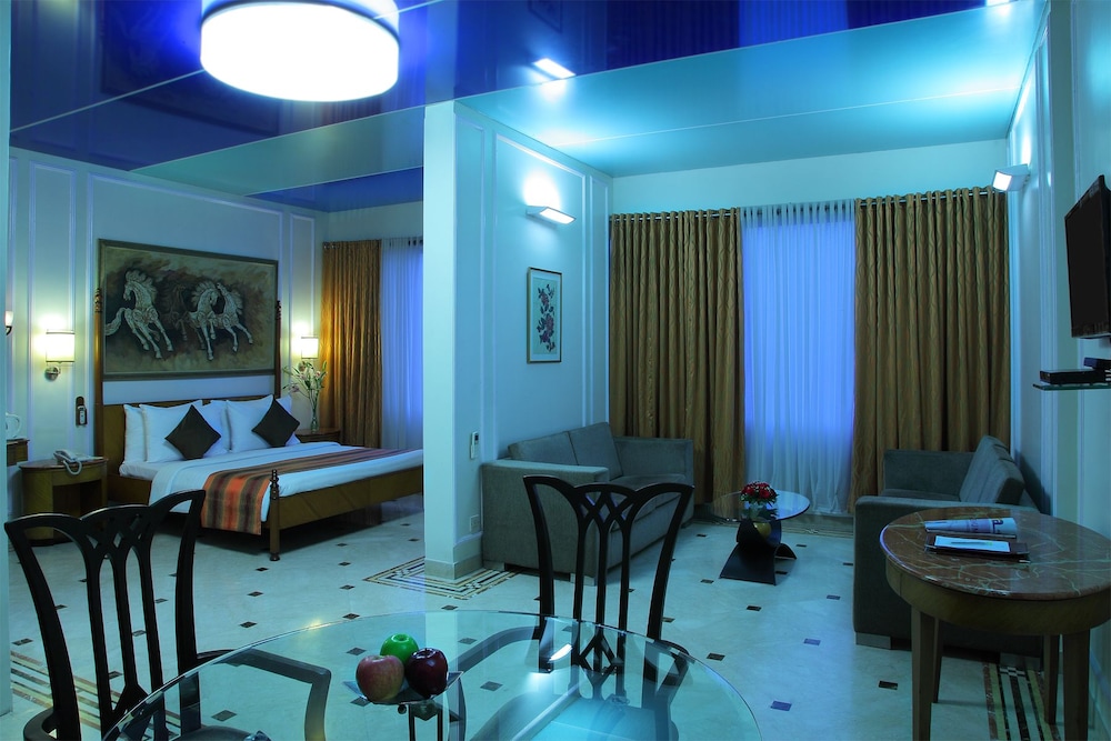 Hotel Regency 30/54