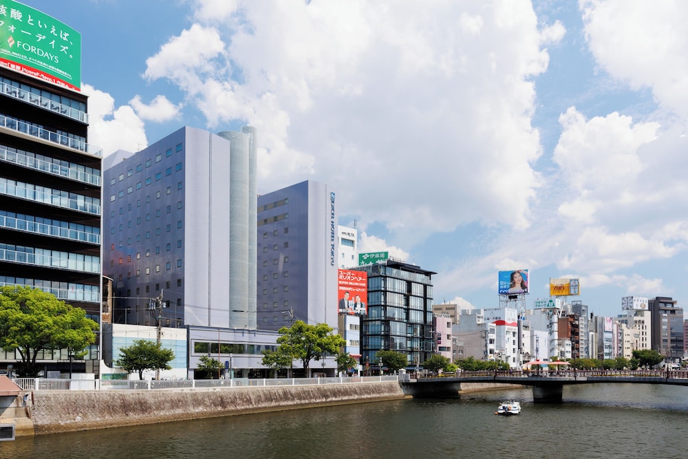 Hakata Excel Hotel Tokyu 58/60