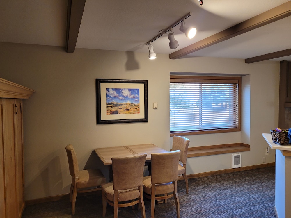 The Village At Steamboat Springs 31/56
