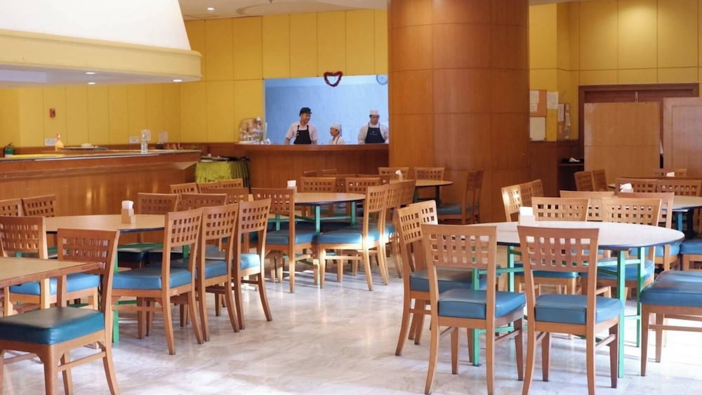Diamond Plaza Hotel Suratthani 36/50