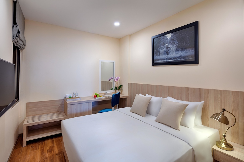 Happy Life Grand Hotel and Sky Bar 23/74