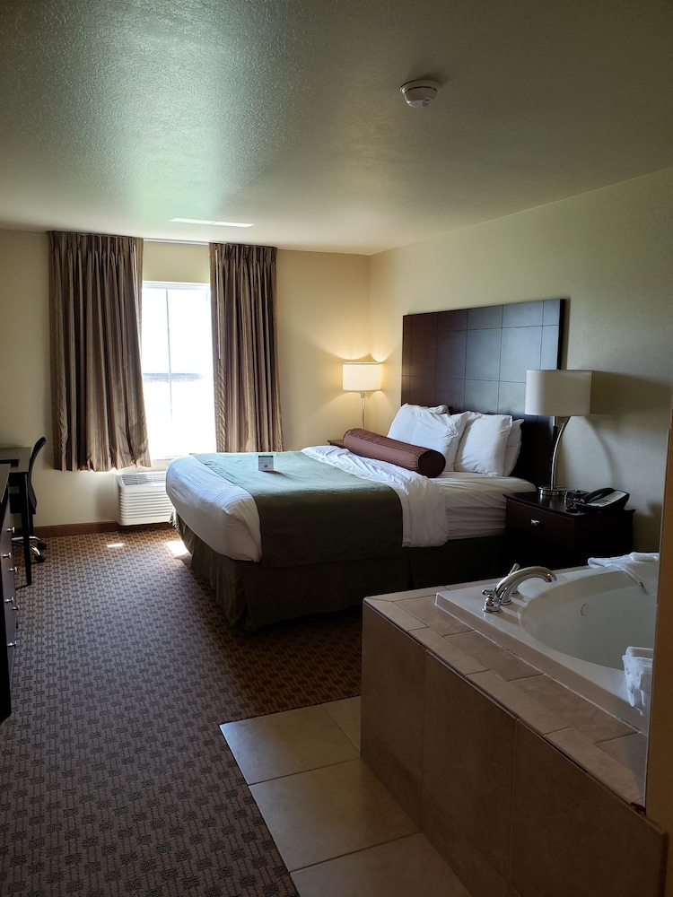 Cobblestone Inn Suites Schuyler Ne 12/62