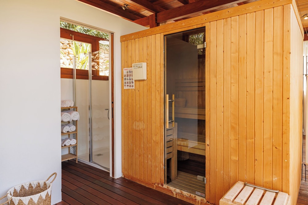 Can Lluc Boutique Country Hotel & Villas 18/92