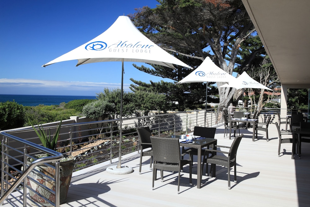 Abalone Guest Lodge 38/50