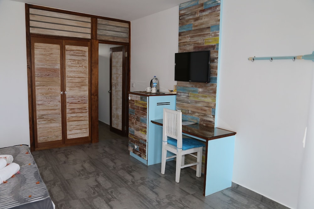 Stella Rina Guest House - Adults Only 8/48